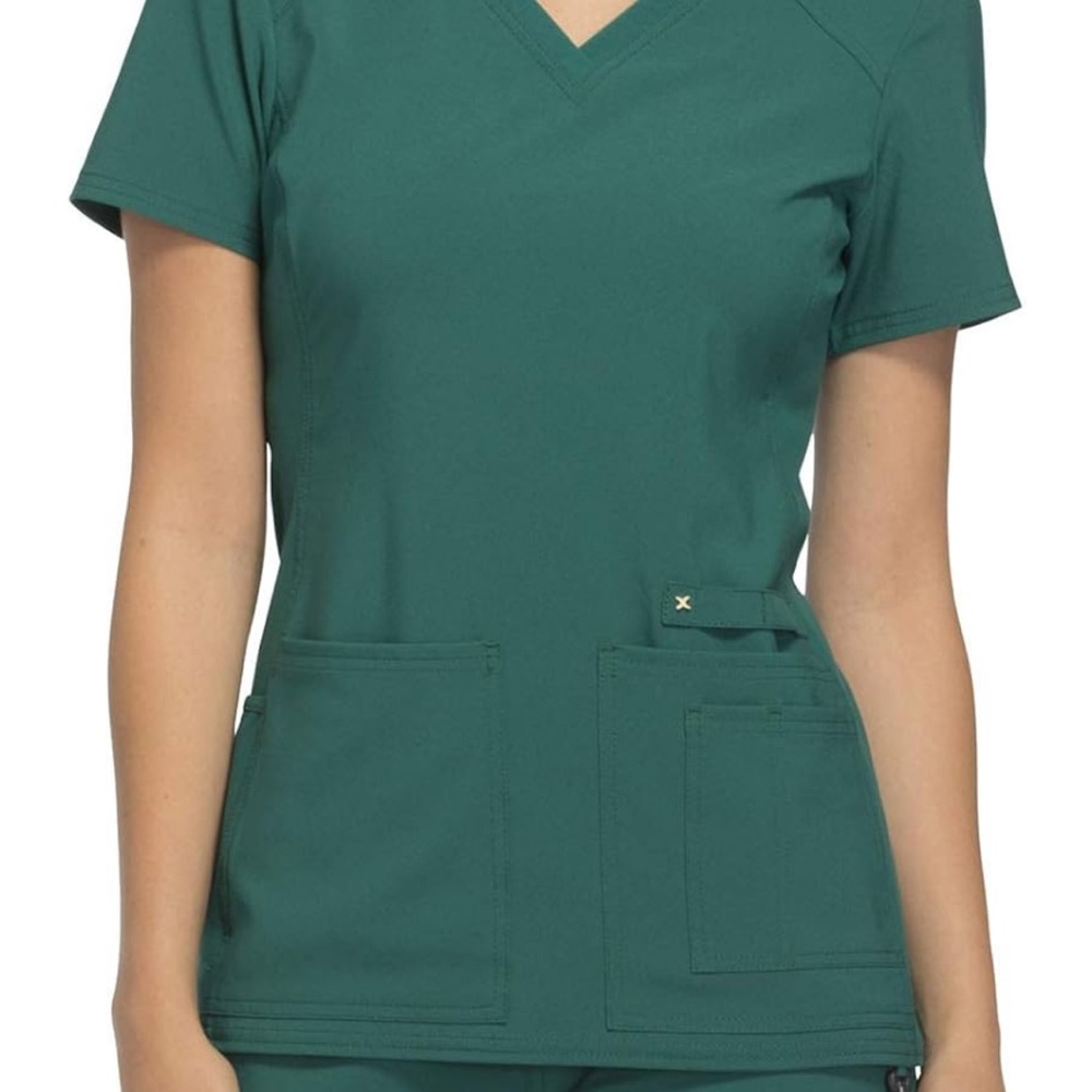 Women's Hunter Green scrub set